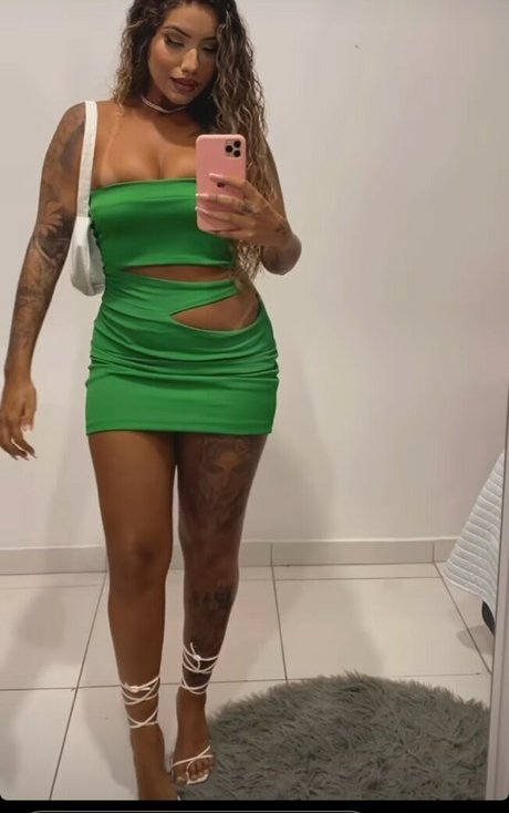 Muito Linda xxx étoile image