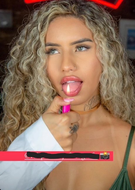 Muito Linda nus star du porno images