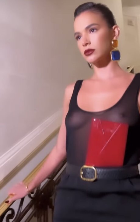 Bruna Marquezine meilleur modèle images