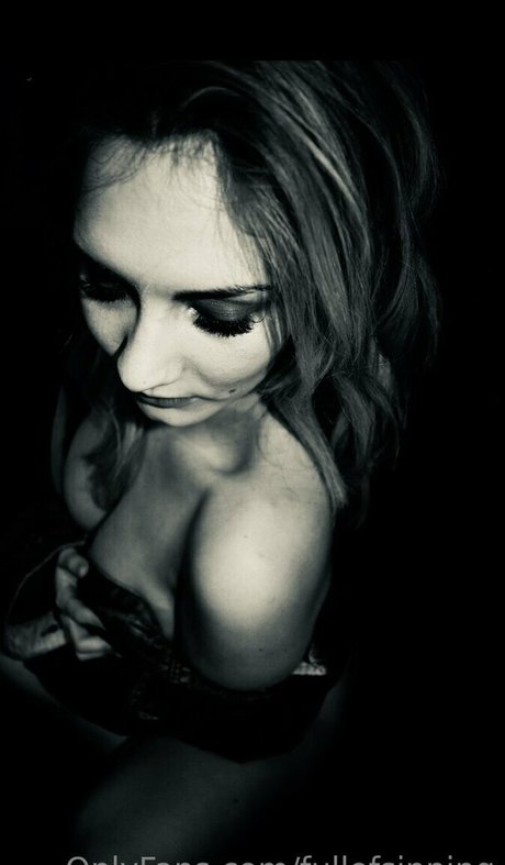 fullofsinning model perfect gallery