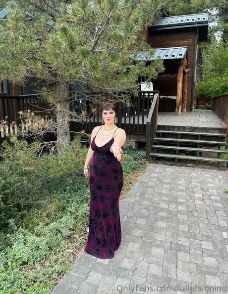 fullofsinning modèle joli galerie