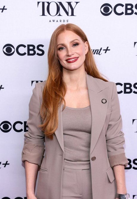 Jessica Chastain modèle nu des photos