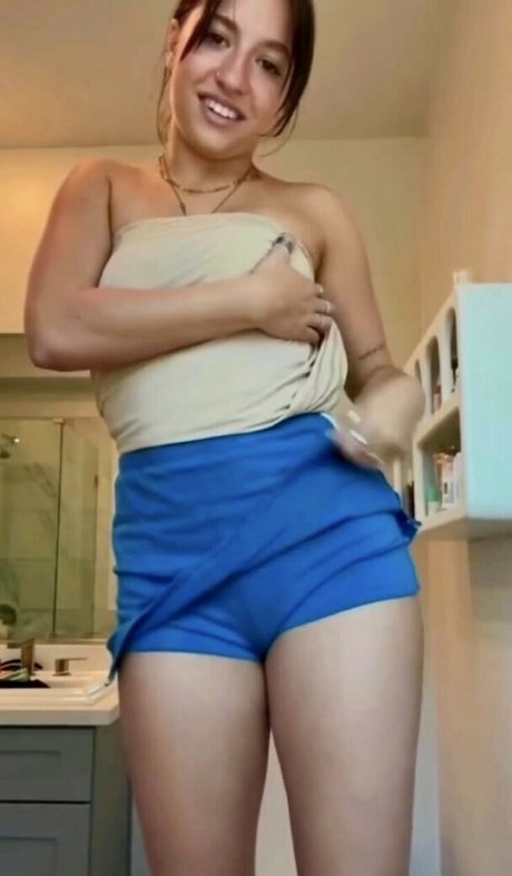 Mackenzie Ziegler étoile de haute qualité galeries