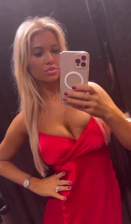 Christine McGuinness nus star du porno photo