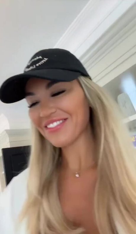 Christine McGuinness actriz de desnudos recopilación