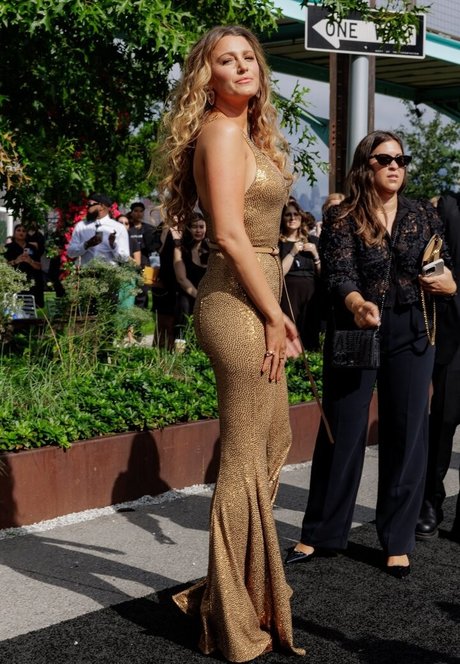 Blake Lively étoile sympa des photos