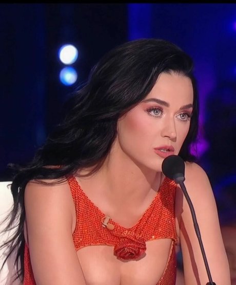 Katy Perry actriz porno foto
