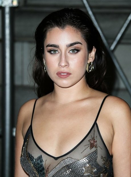 Lauren Jauregui étoile gratuite galeries