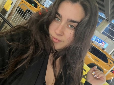 Lauren Jauregui pretty model archive
