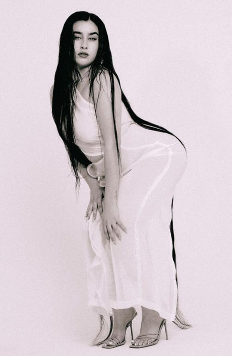 Lauren Jauregui buen modelo archivo