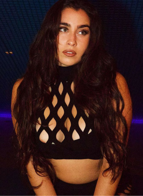 big tits masturbation onlyfans nude picture