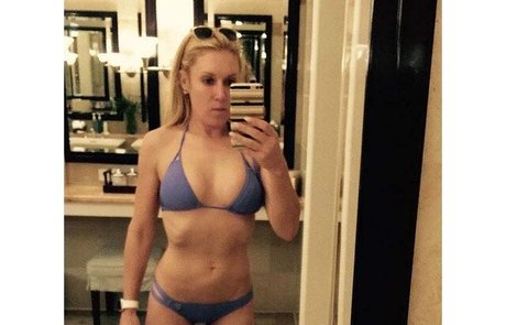 Natalie Gulbis desnudos de estrellas foto