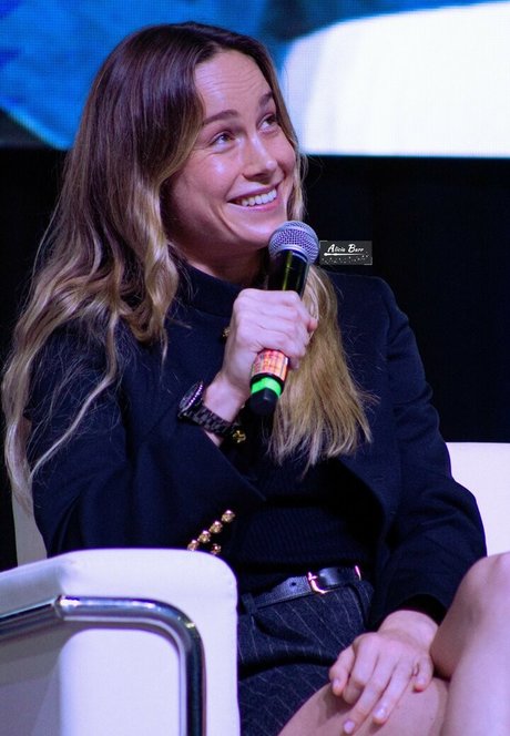 magnifique ladyboy onlyfans chaud nu img