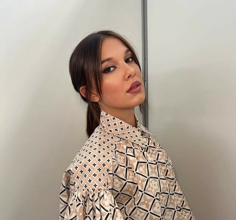 Millie Bobby Brown meilleure étoile img