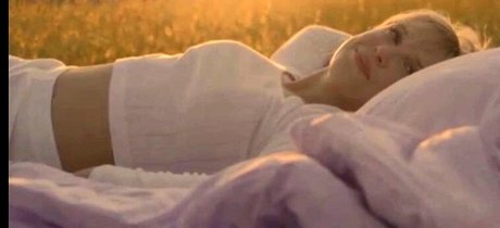 Millie Bobby Brown estrella porno imágenes