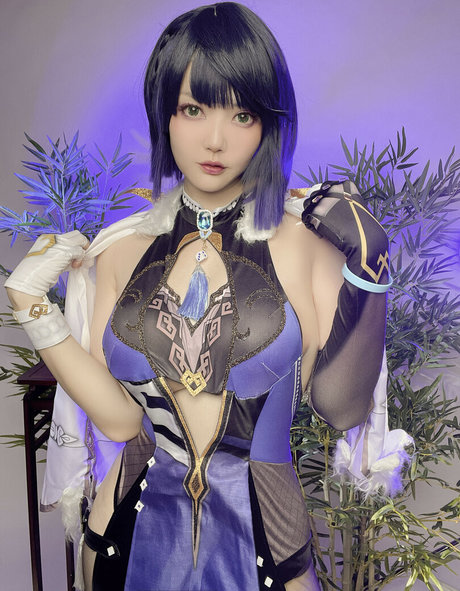 Ying Tze modèle hd des photos