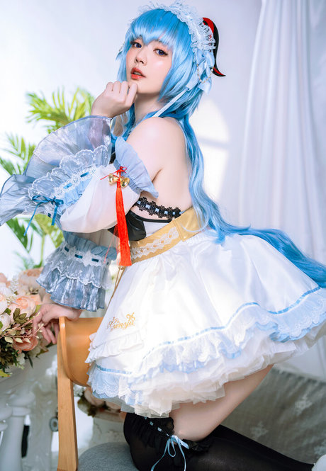 Ying Tze star du porno chaud images