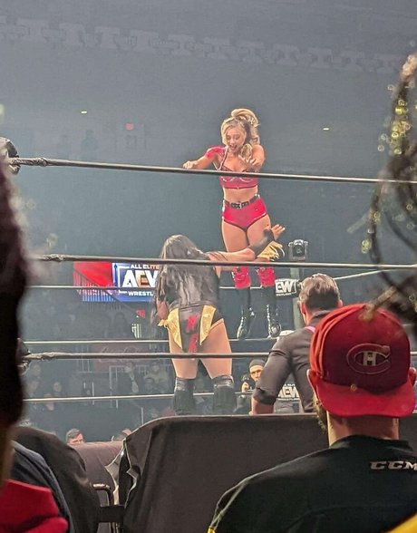 Anna Jay modelo sexual imágenes