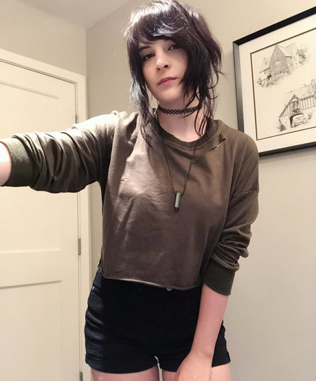 Hiso Neko modèle joli photo