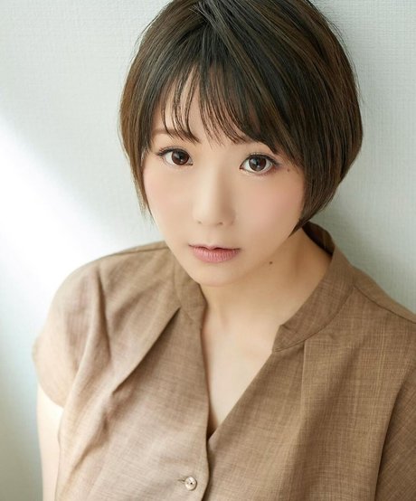 Kaho Shibuya estrella porno exclusiva foto