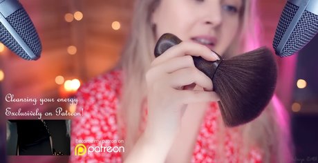 Valeriya ASMR star érotique des photos