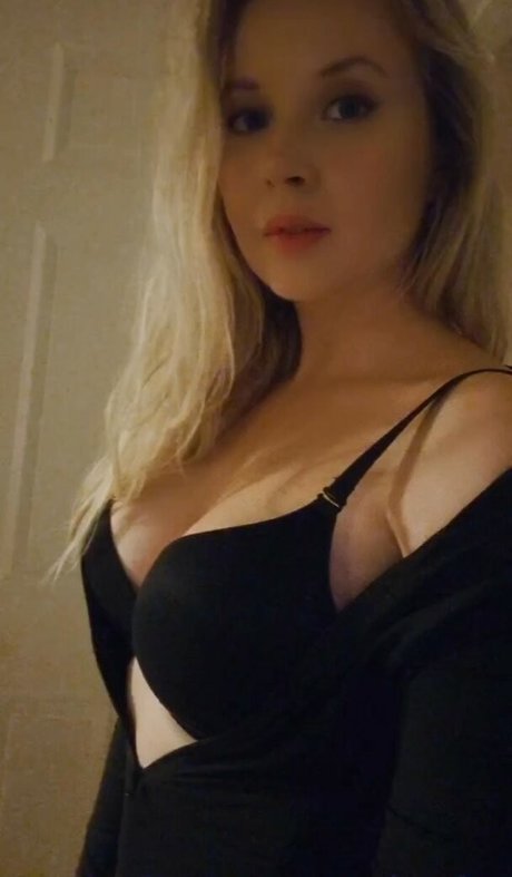 Valeriya ASMR nice pornstar picture
