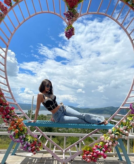 Deer white actriz libre fotos