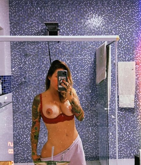 Clara Aguilar buena estrella porno imagen