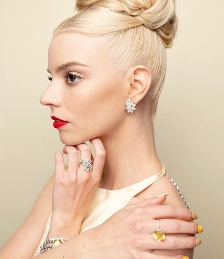 Anya Taylor Joy star top image
