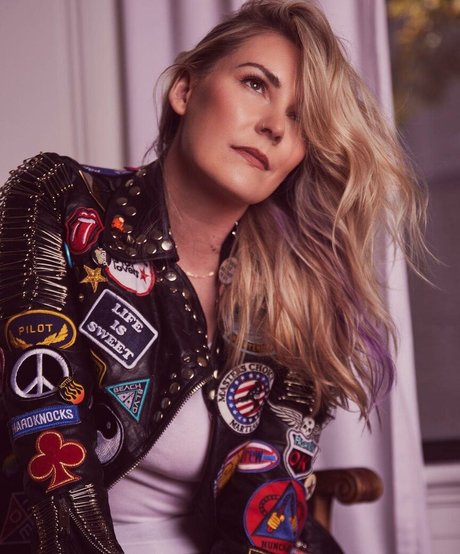 Renee Paquette modelo desnudos foto