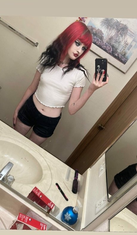 brattymaddie666 estrella sexy imágenes