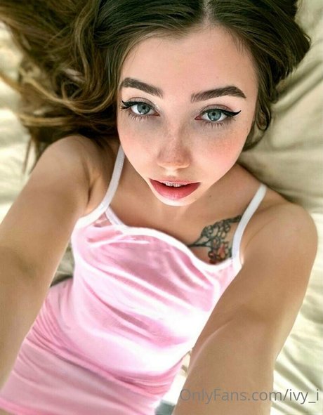 18 asian onlyfans hd images