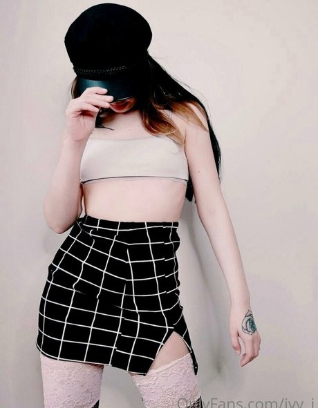 ivy i art modèle galerie