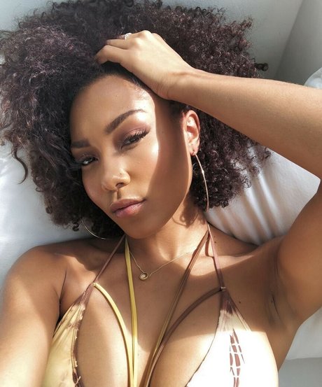Parker McKenna Posey Image de profil