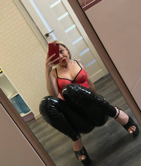 Lyubov Tomskaya actrice chaude images