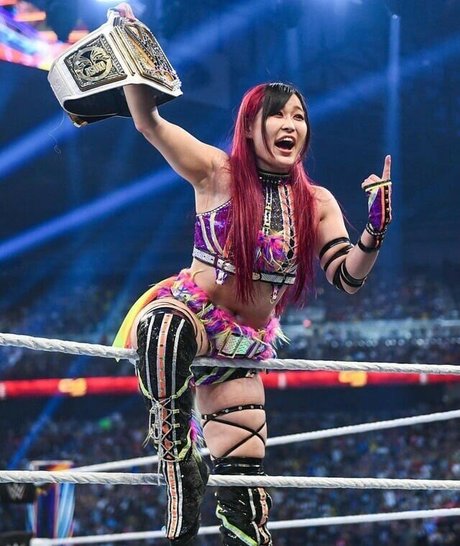 Iyo Sky estrella porno caliente imágenes