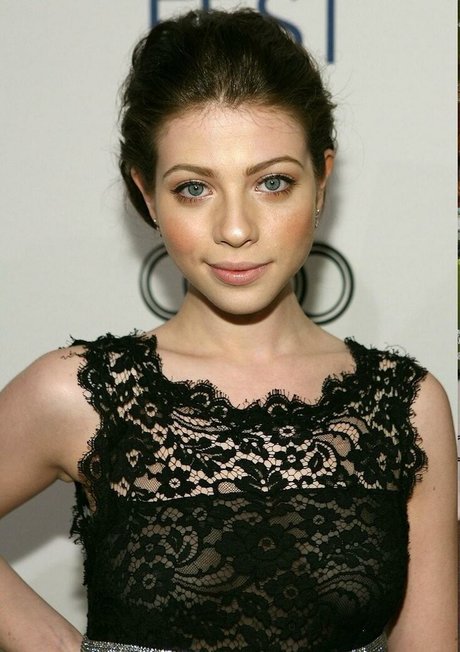 Michelle Trachtenberg modèles nus galeries