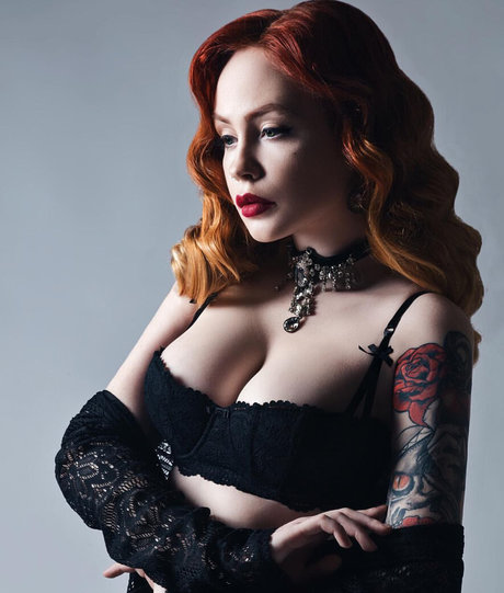 Margaritadirge model nice pic