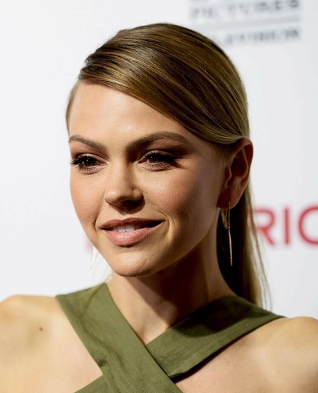 Aimee Richelle Teegarden sexe star des photos