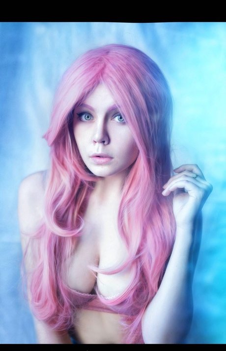 asami gate estrella porno bonita foto