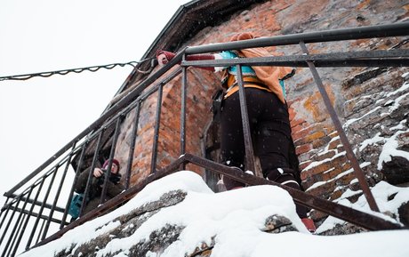 asami gate arte modelo imagen