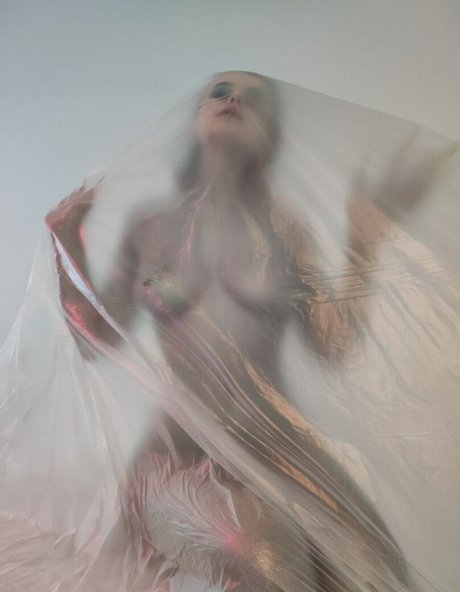 asami gate actrice pornographique photos