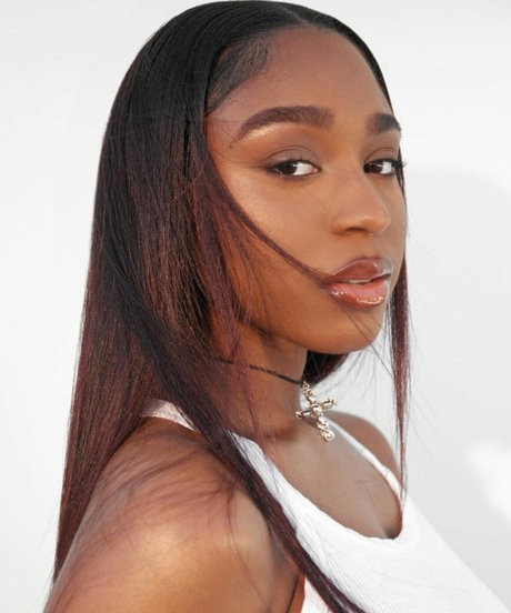 Normani actrice adulte galeries