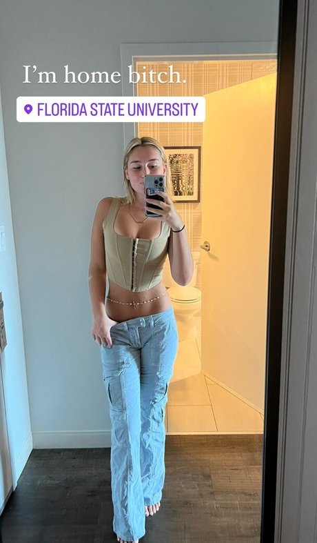 Alexa Meyer hot star image