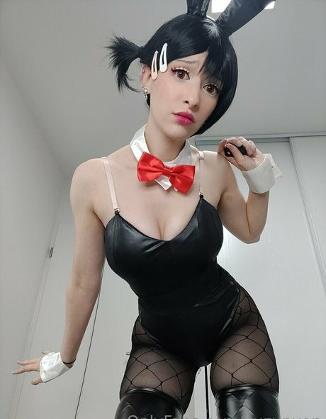 Yuzu Pyon nude star image