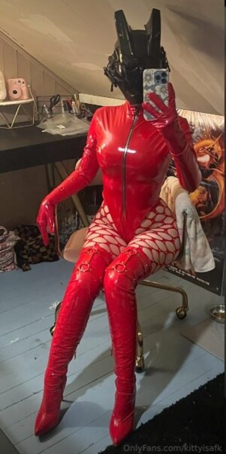 lesbian milf onlyfans top picture