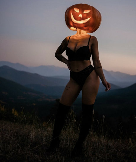 Maddison Noel modelo sexual fotos