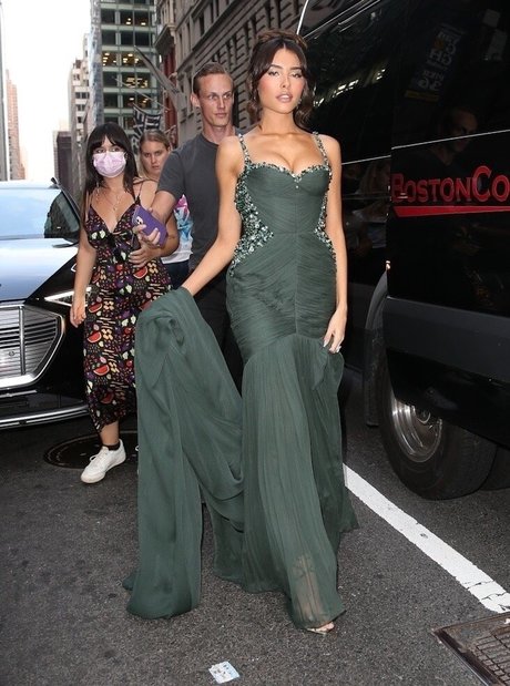 Madison Beer étoile chaude images