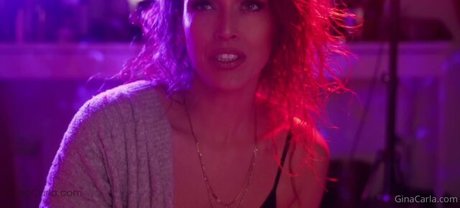 Gina Carla hermosa estrella imagen