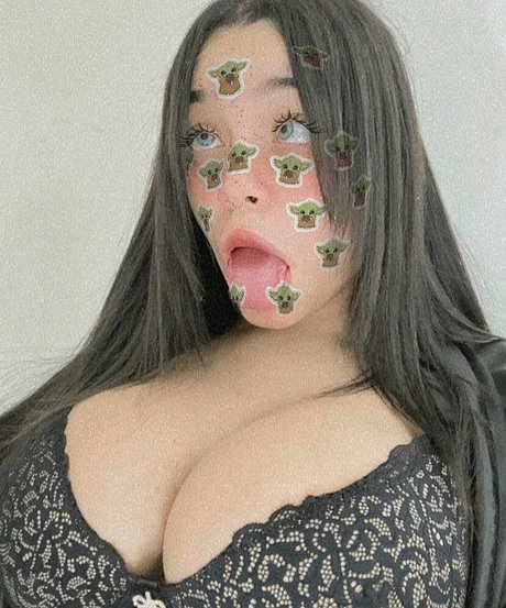 Carniello estrella desnuda fotos